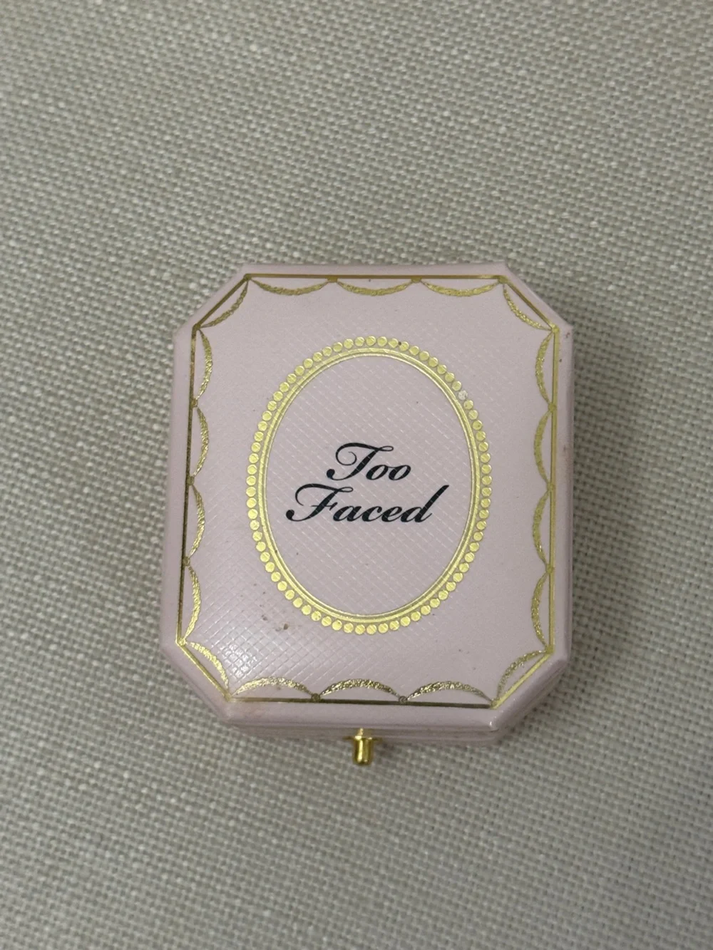 Too Faced diamond fire highlighter